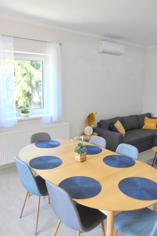 Voeroesko Apartmanhaz Balatonalmádi Εξωτερικό φωτογραφία